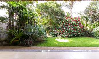 Imagem 3: Casa em rua tranquila