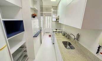 Imagem 13: Apartamento com 2 dormitórios à venda, 70 m² por R$ 2.200.000,00 - Leblon - Rio de Janeiro