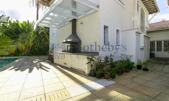 Imagem 6: Casa em rua tranquila