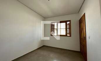 Imagem 3: Casa para Aluguel - Santos Dumond, 2 Quartos, 55 m2