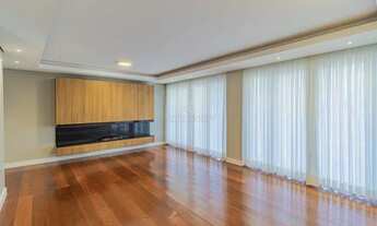 Imagem 2: Casa a venda com 3 dormitorios, 3 vagas e 480m2 no bairro Tristeza, na zona sul de Porto A