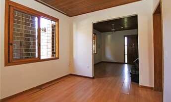 Imagem 3: PORTO ALEGRE - Casa Padrão - Cavalhada