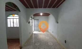 Imagem 2: Casa com 2 dormitórios para alugar, 40 m² por R$ 1.180,00/mês - Floresta - Belo Horizonte