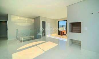 Imagem 2: Cobertura duplex com vista deslumbrante no Privillege Residence á 130 metros do mar