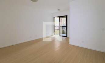 Imagem 2: Apartamento para Aluguel - Água Verde, 2 Quartos, 72 m2