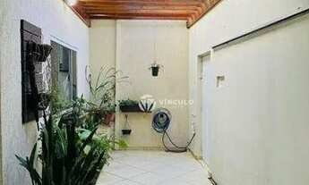 Imagem 2: Casa com 4 dormitórios à venda, 205 m² por R$ 420.000,00 - Beija-Flor - Uberaba/MG