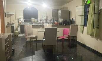 Imagem 3: Casa no São Jorge semi mobiliada