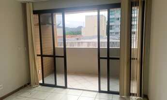 Imagem 2: Vendo apartamento amplo 3 quartos sendo 1 suíte elevador vaga