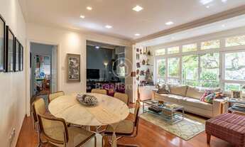 Imagem 4: Apartamento reformado em prédio de época em Ipanema próximo ao metrô, comércio, padaria e