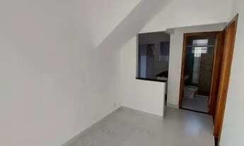 Imagem 5: Casa de condomínio térrea para aluguel possui 52 metros quadrados com 2 quartos