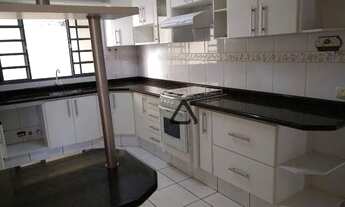 Imagem 7: CASA GUANABARA Casa com 3 dormitórios