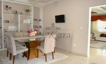 Imagem 3: Lindo Sobrado em Rua Fechada no Altos de Santana I - Jacareí - 230m² - 3 Dormitórios