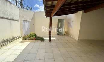 Imagem 2: Casa para aluguel, 3 quartos, 1 suíte, 2 vagas, Jardim Holanda - Uberlândia/MG