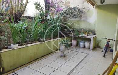 Imagem 2: Bairro São Pedro / Casa com 3 quartos quintal com piscina