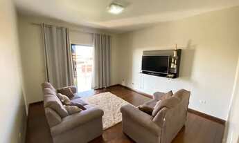 Imagem 3: Sobrado para venda tem 406 metros quadrados com 5 quartos em Vila Regina - Goiânia - GO