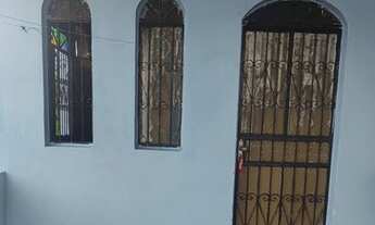 Imagem 3: Alugo apartamento. Com dois compartimento mais banheiro