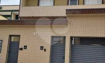 Imagem: Belo Sobrado com 3 dormitórios para Locação