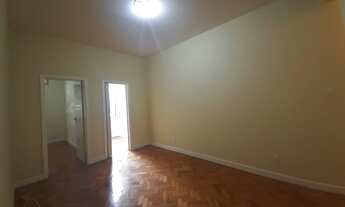 Imagem 5: ALUGO no Flamengo quadra da Praia 1 quarto, sala+ 1 escritório,cozinha cabe tudo. Pintado