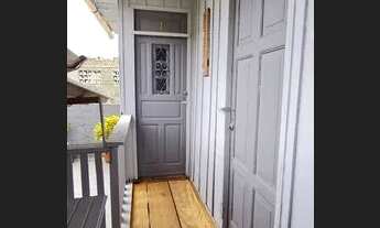 Imagem 2: Alugo quarto na Ponta da Praia. Ambiente excelente!