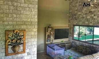 Imagem 7: Casa para venda tem 480 metros quadrados com 3 quartos