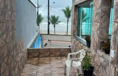 Imagem 12: Sobrado para venda tem 285 metros quadrados com 4 quartos em Itaóca - Mongaguá - SP