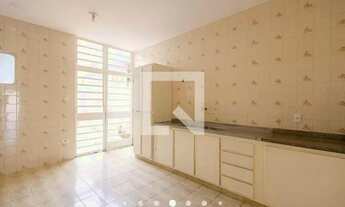 Imagem 5: Casa para aluguel tem 330 metros quadrados com 3 quartos em Jardim Maria Augusta - Taubaté