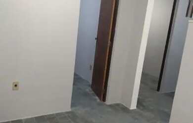 Imagem 6: Aluga-se imóvel 2/4 pintado e gradeado