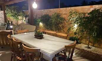 Imagem 3: Vendo linda casa decorada,4 suítes , condomínio em Buraquinho! Aproveite essa oportunidade