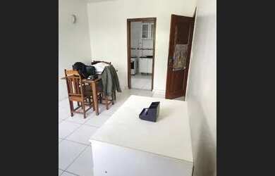 Imagem 4: Apto Sol Dourado em frente a Coca-Cola A. Montenegro 2/4 com moveis e eletrodomésticos