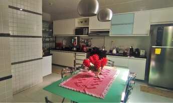 Imagem 4: Casa Térrea no Cirurgia com 5 quartos