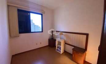 Imagem 2: Apartamento semimobiliado de 3 dormitórios sendo 1 suíte e 1 vaga em Centro - Florianópoli