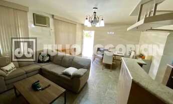 Imagem 2: RUA NISIA FLORESTA - CASA DUPLEX - 4 QUARTOS - 3 SUÍTES - SOL MATINAL - 288 METROS - VAGA