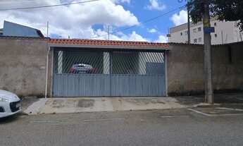 Imagem: Linda Casa Térrea 3 dorms 1 Suíte - Área