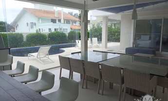 Imagem 7: Mansão em condomínio fechado em Jurerê internacional