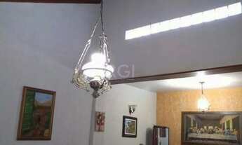 Imagem 7: Casa com 4 dormitórios sendo que um deles é uma suíte e 2 vagas, bairro Teresópolis, Porto