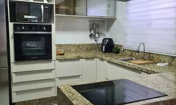 Imagem 2: Casa para Venda em Lauro de Freitas, Pitangueiras, 4 dormitórios, 4 suítes, 4 banheiros, 2