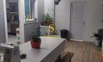 Imagem 3: Casa à venda com 3 dormitórios, 2 banheiros e 2 vagas de garagem, no Bairro Abraão, Floria