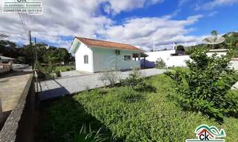 Imagem 5: Casa de alvenaria 02 quartos com espaçoso terreno no Centro de Águas Mornas