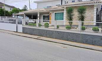 Imagem 2: Excelente casa bem localizada em Santo Amaro da Imperatriz-SC