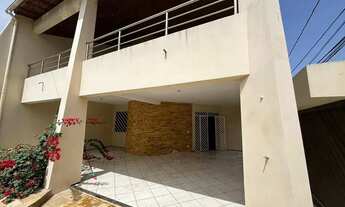 Imagem: Vendo excelente casa duplex, Altos do Calhau