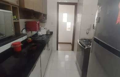 Imagem 6: Apt 2/4 + Dep. Pituba - Rua Pará - 2º Andar - Nascente - Próximo da Praia - Ótima Localiza