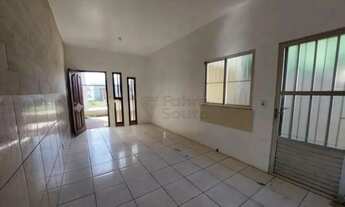 Imagem 5: Casa para Locação - 2 Dormitórios - Rua Açores, próxima à Av. 25 de Julho