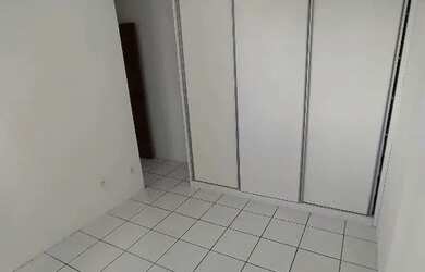 Imagem 7: Apartamento à Venda em Espinheiro