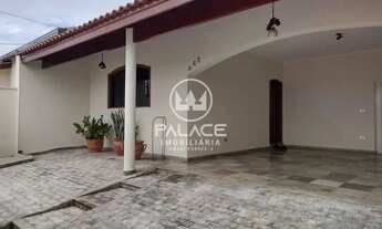 Imagem: Casa de rua - / Residencial / Vila Grego