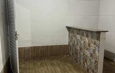 Imagem 3: Alugo casa 1 quarto no caboclo,700 metros da smart fit do mercado adonai