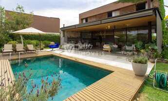 Imagem: Casa de Condomínio à venda, 4 quartos