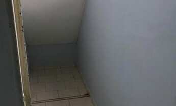 Imagem 2: Aluga se kit net R$400,00 bairro meu sonho ubá MG