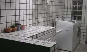 Imagem 3: Casa para aluguel e venda possui 200 metros quadrados com 3 quartos em Vila Lageado - São