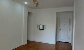 Imagem 2: Ótima localização. Prédio bem cuidado, apartamento silencioso