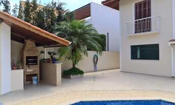 Imagem: Casa de condomínio para venda tem 350 metros